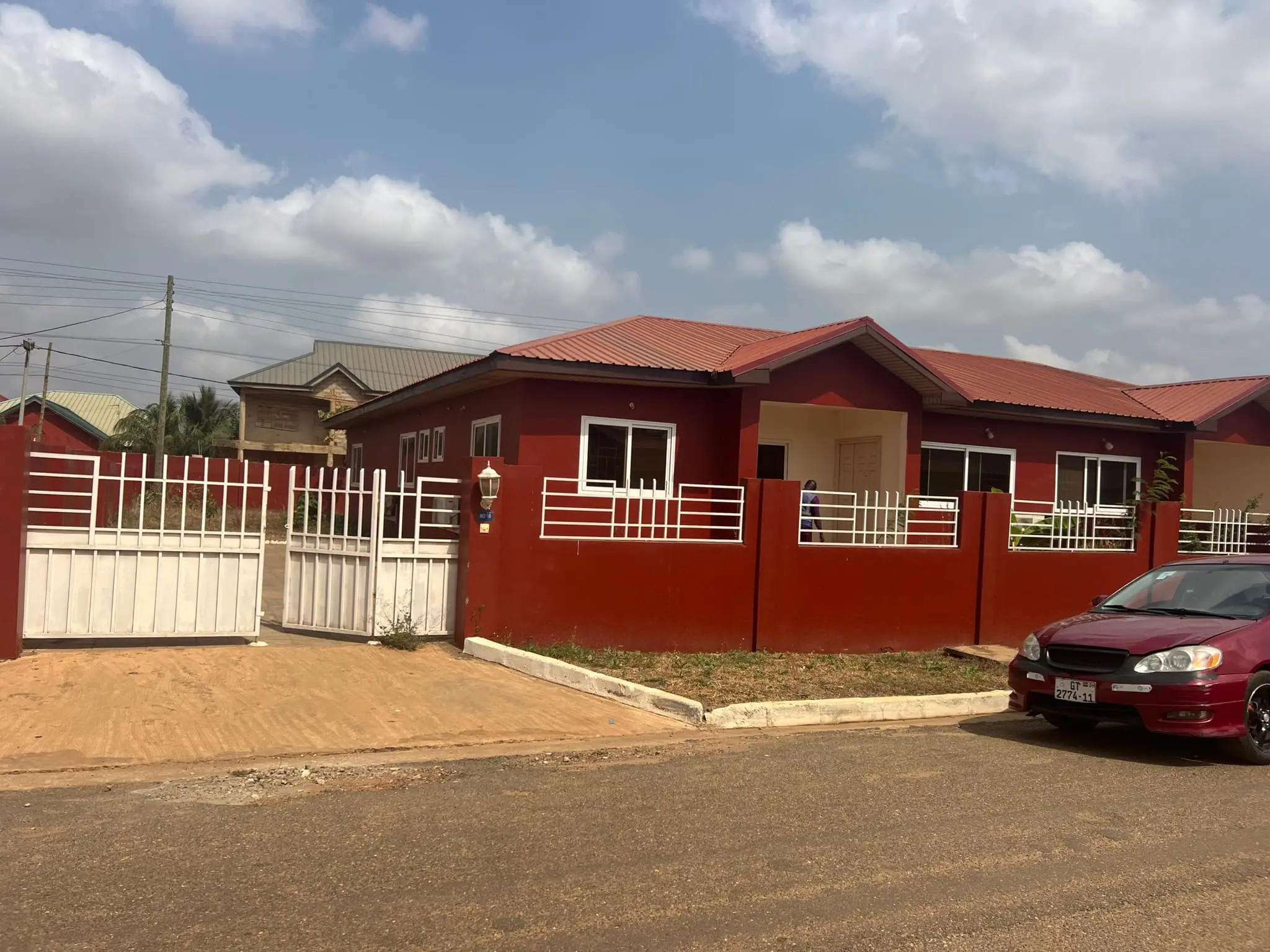 8bdrm House in Ashaiman Municipal for sale
